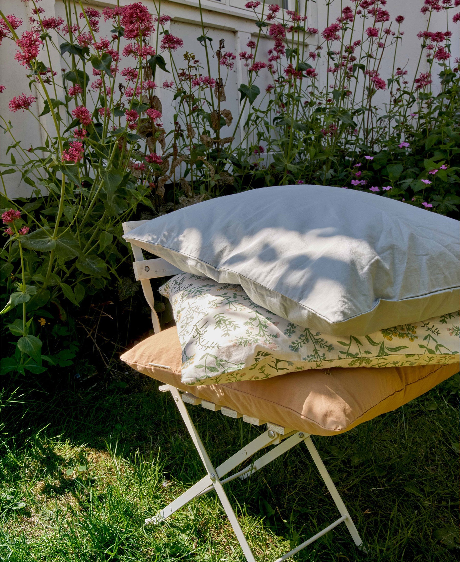 Agnes Adult Bedding, Summer Flowers