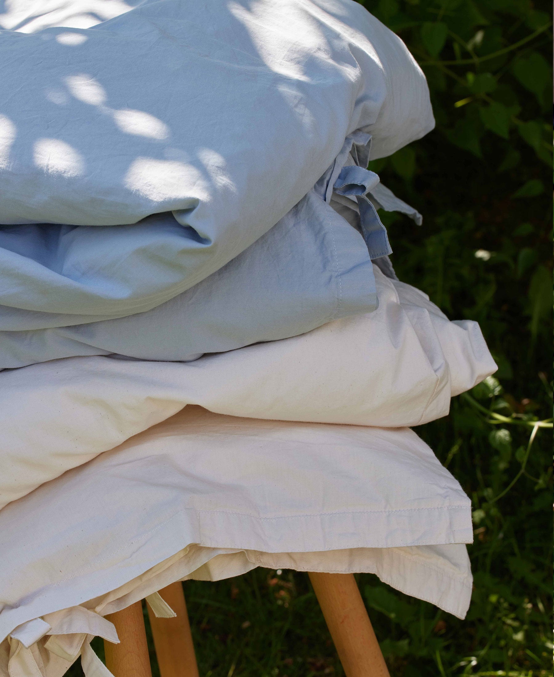 Agnes Adult Bedding, Sea Notes