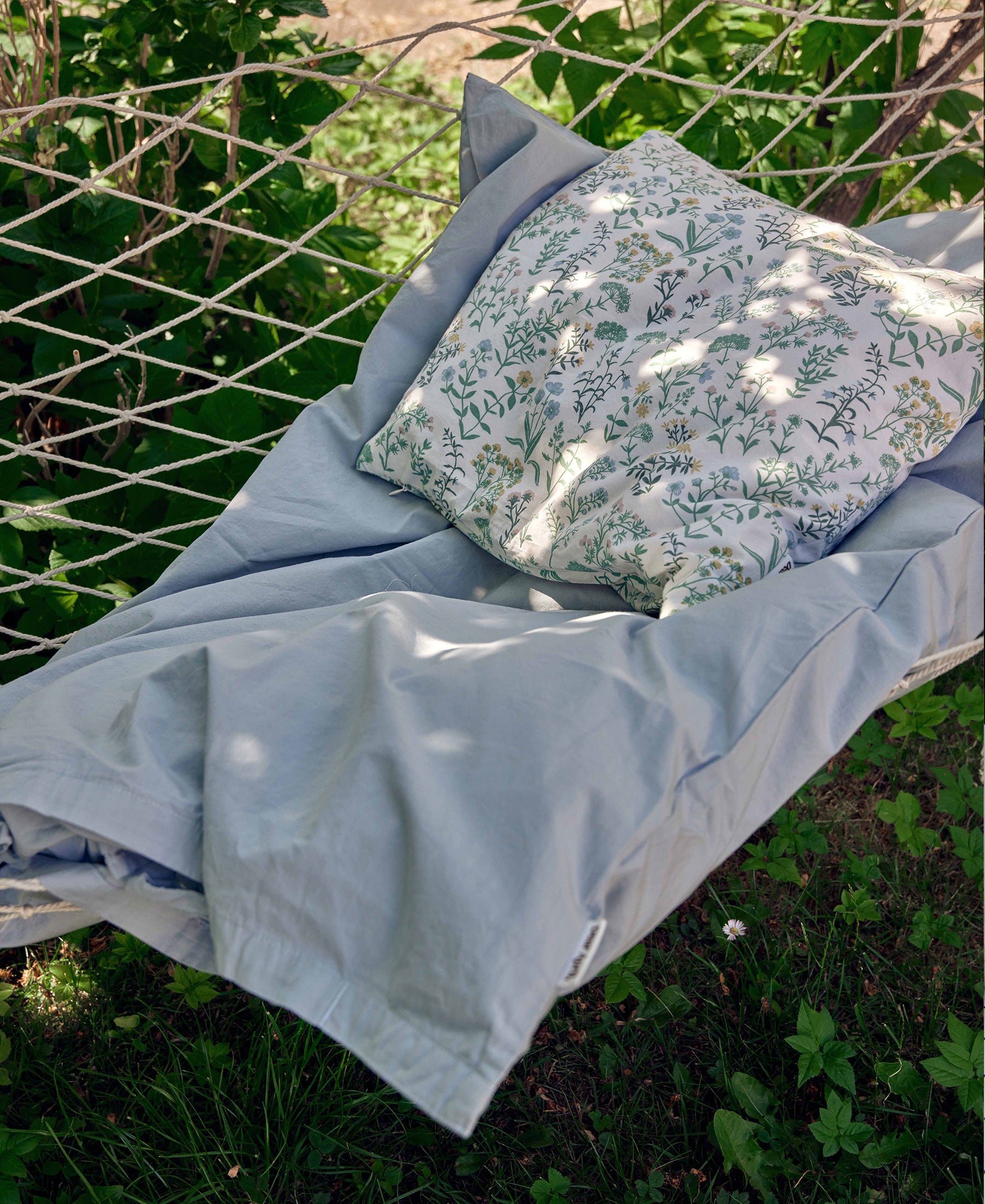 Bee Baby Bedding, Sea Notes
