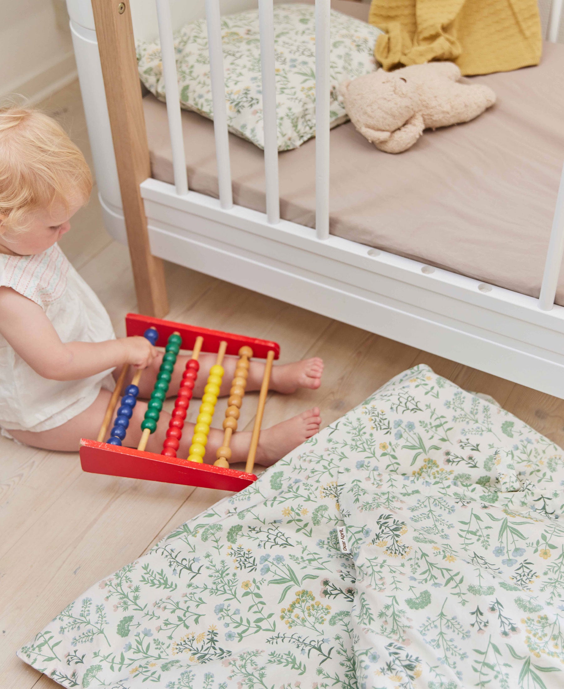 Bee Baby Bedding, Summer Flowers