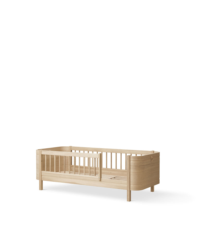 Wood Mini+ junior bed, oak