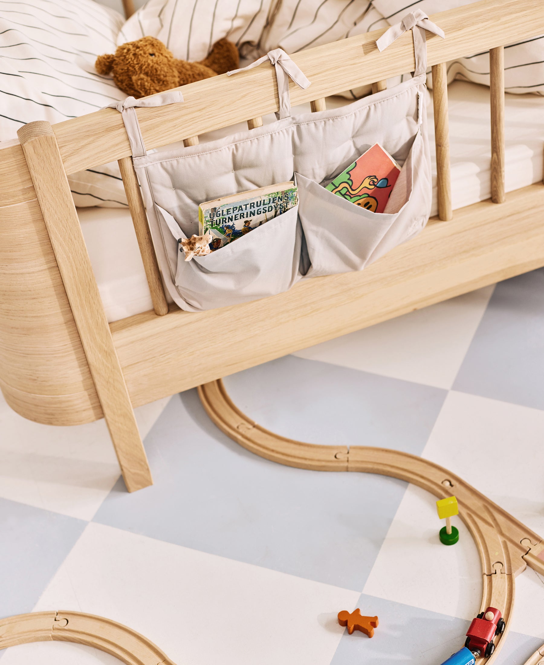 Polly Bed Pockets, Little Mouse