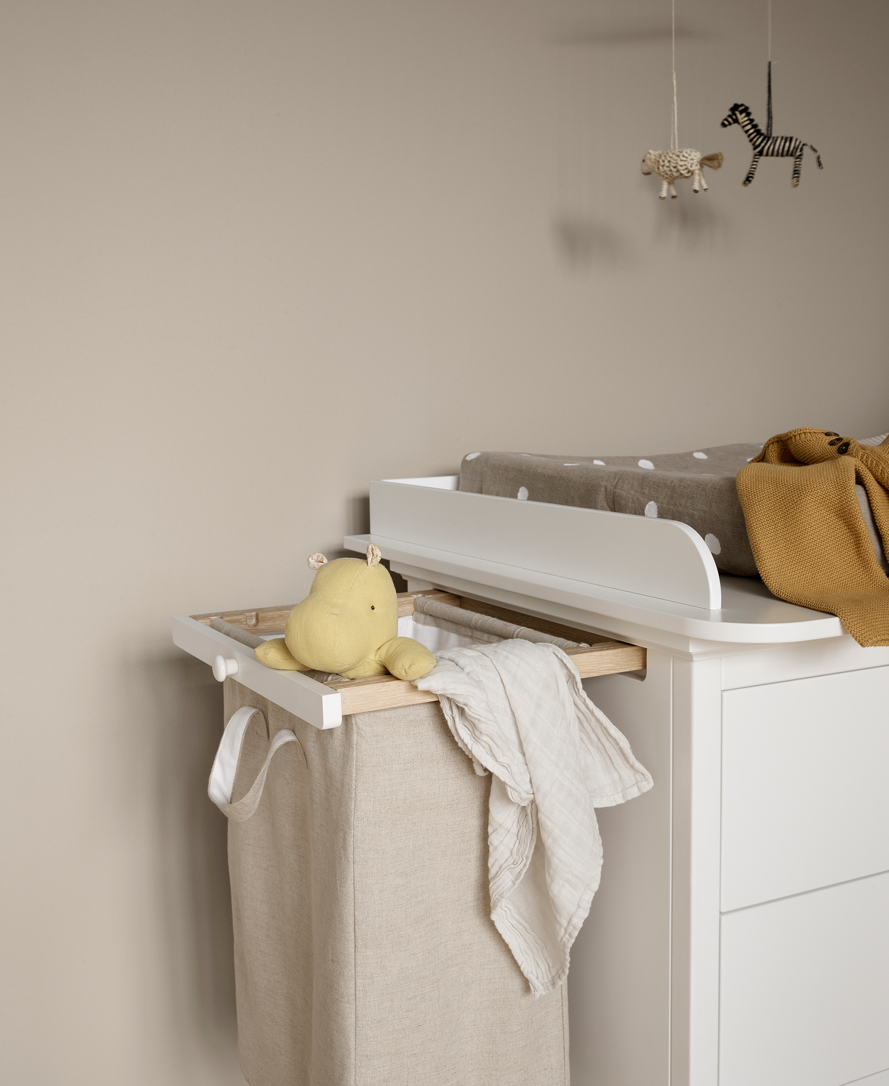 Seaside laundry bag