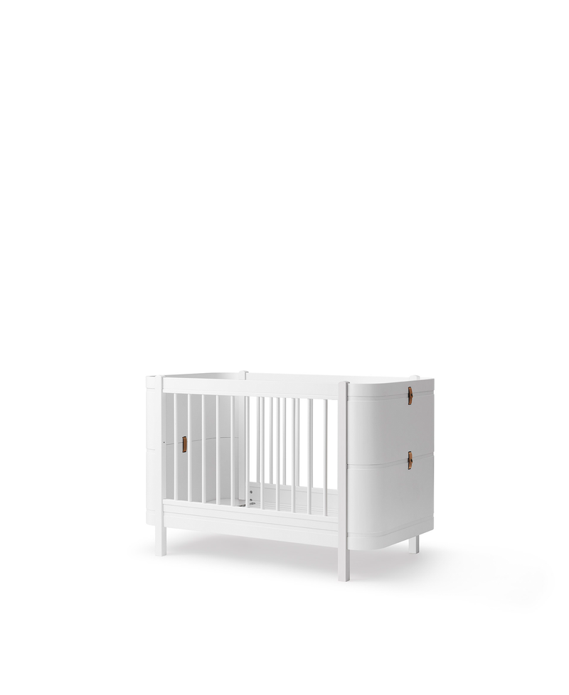 Wood Mini+ cot bed incl. junior kit, white