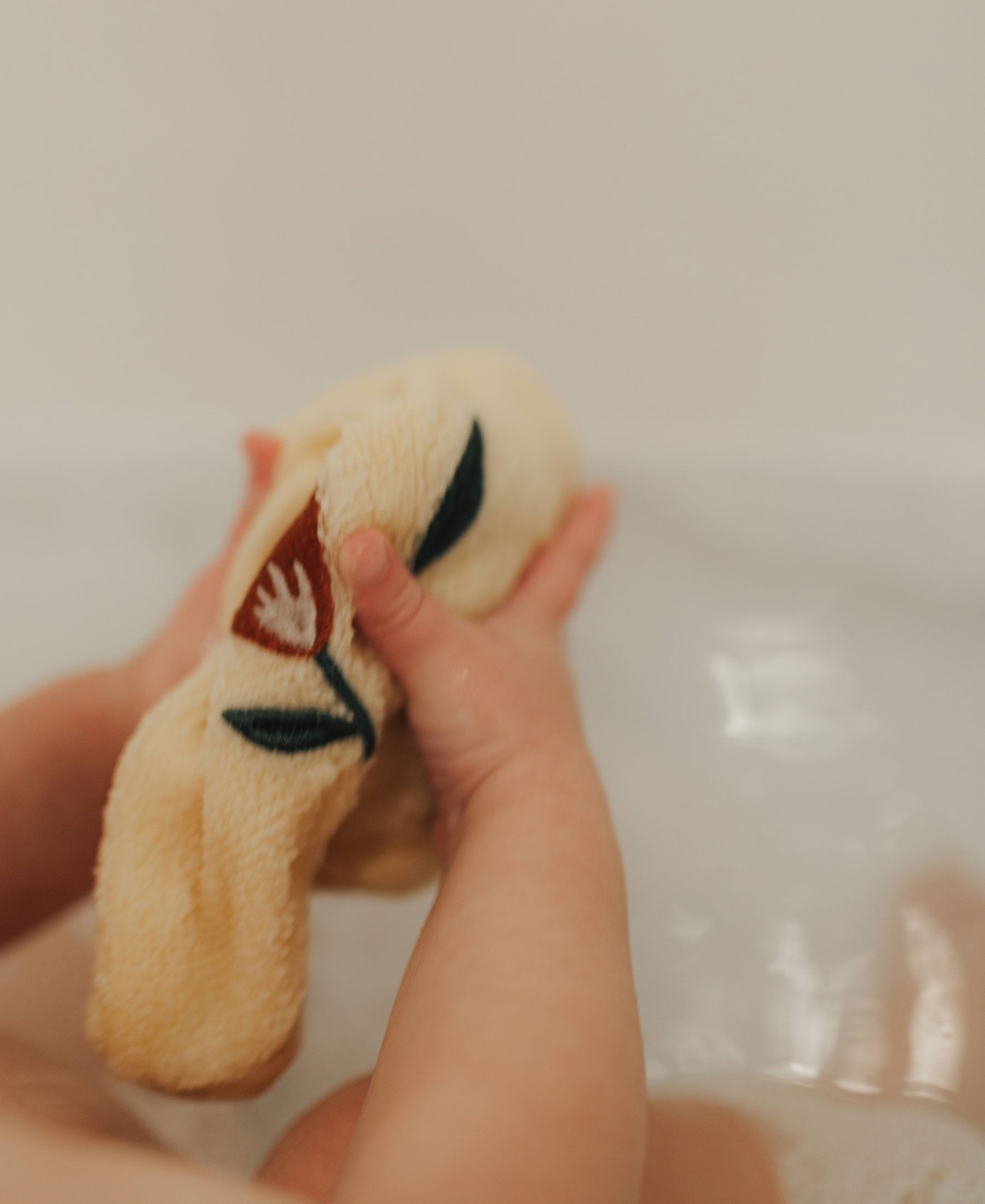 Paw Bath Gloves, Harmony