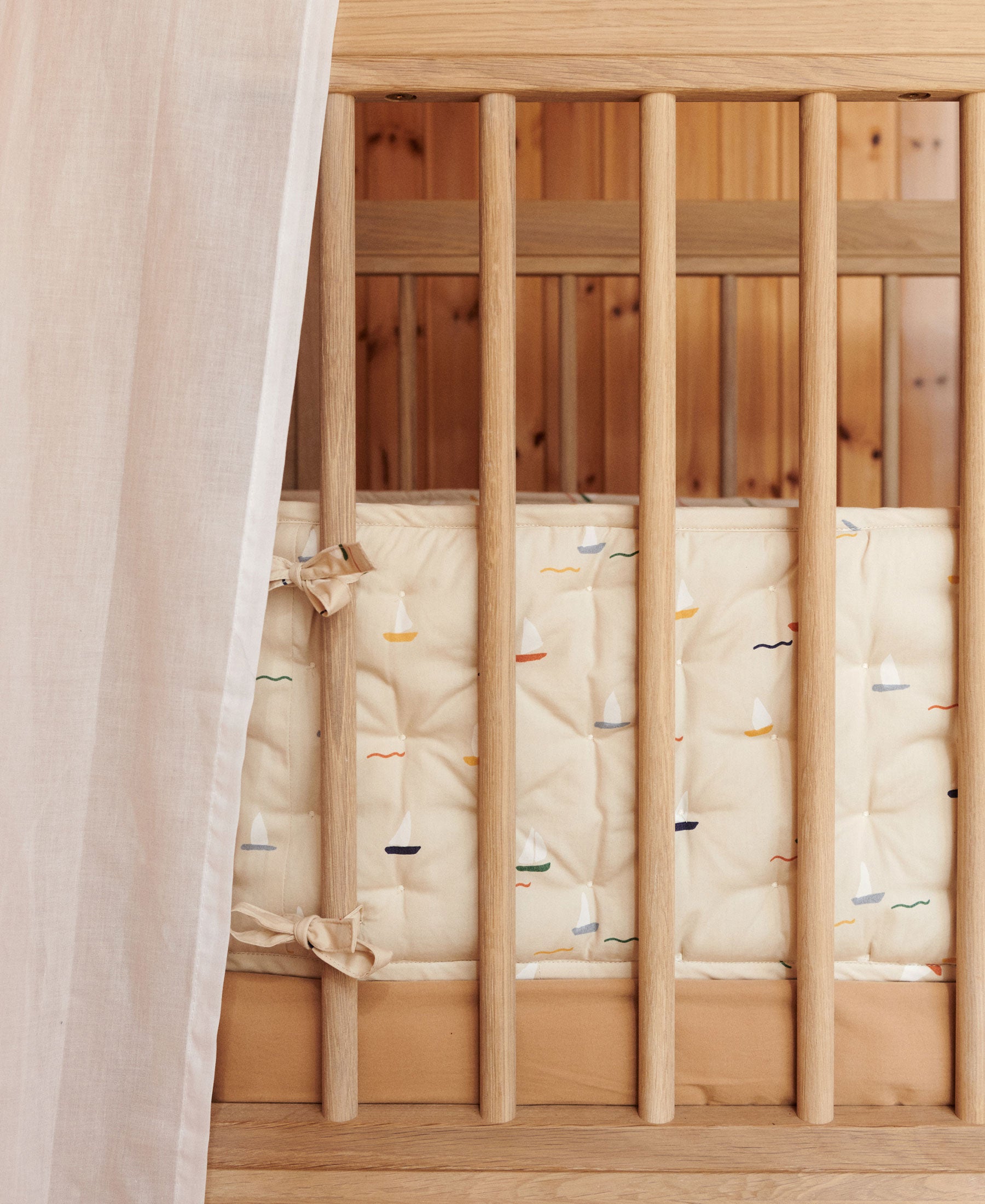 Nori Cot Bumper, Pond Boats