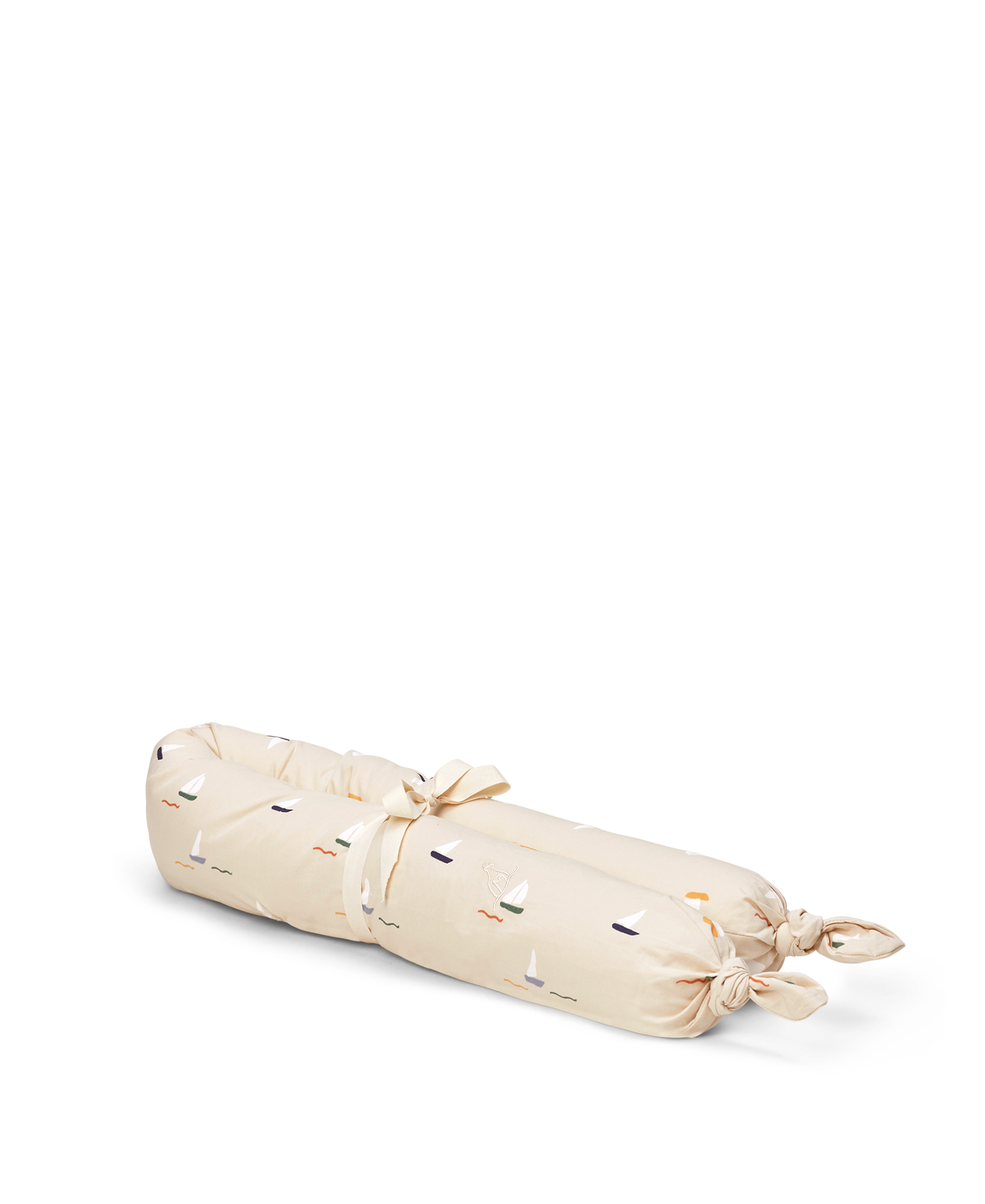Mira Bed Snake, Pond Boats