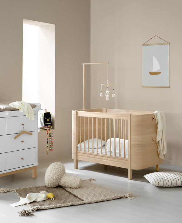 Wood baby & toddler rocker, oak/nature – Oliver Furniture Com