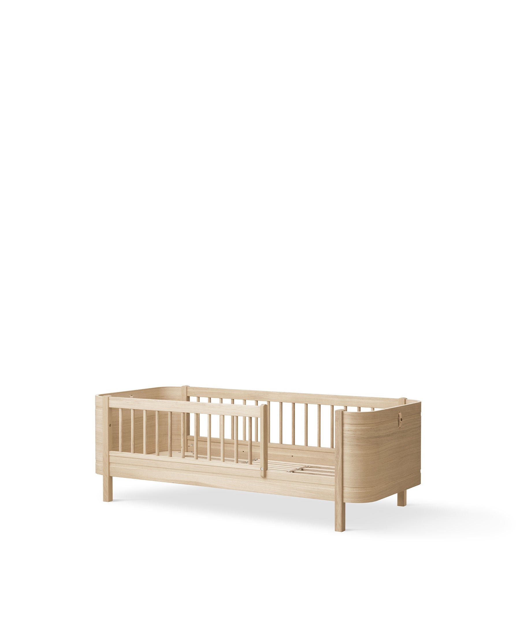 Wood Mini cot bed incl. junior kit oak