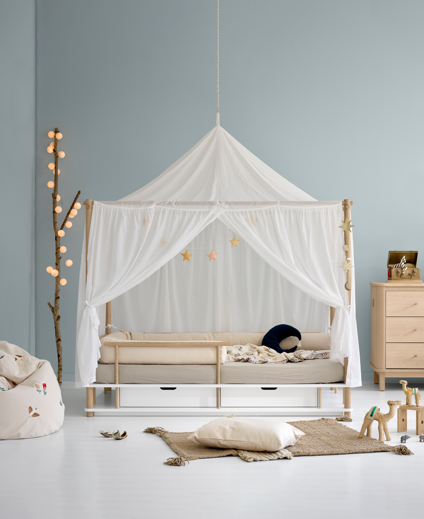 Camp bed canopy Sahara, white