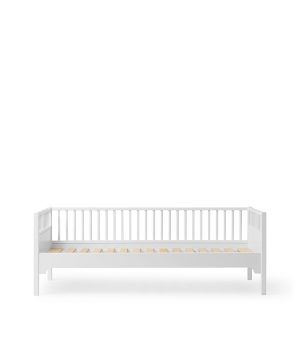Seaside Classic day bed
