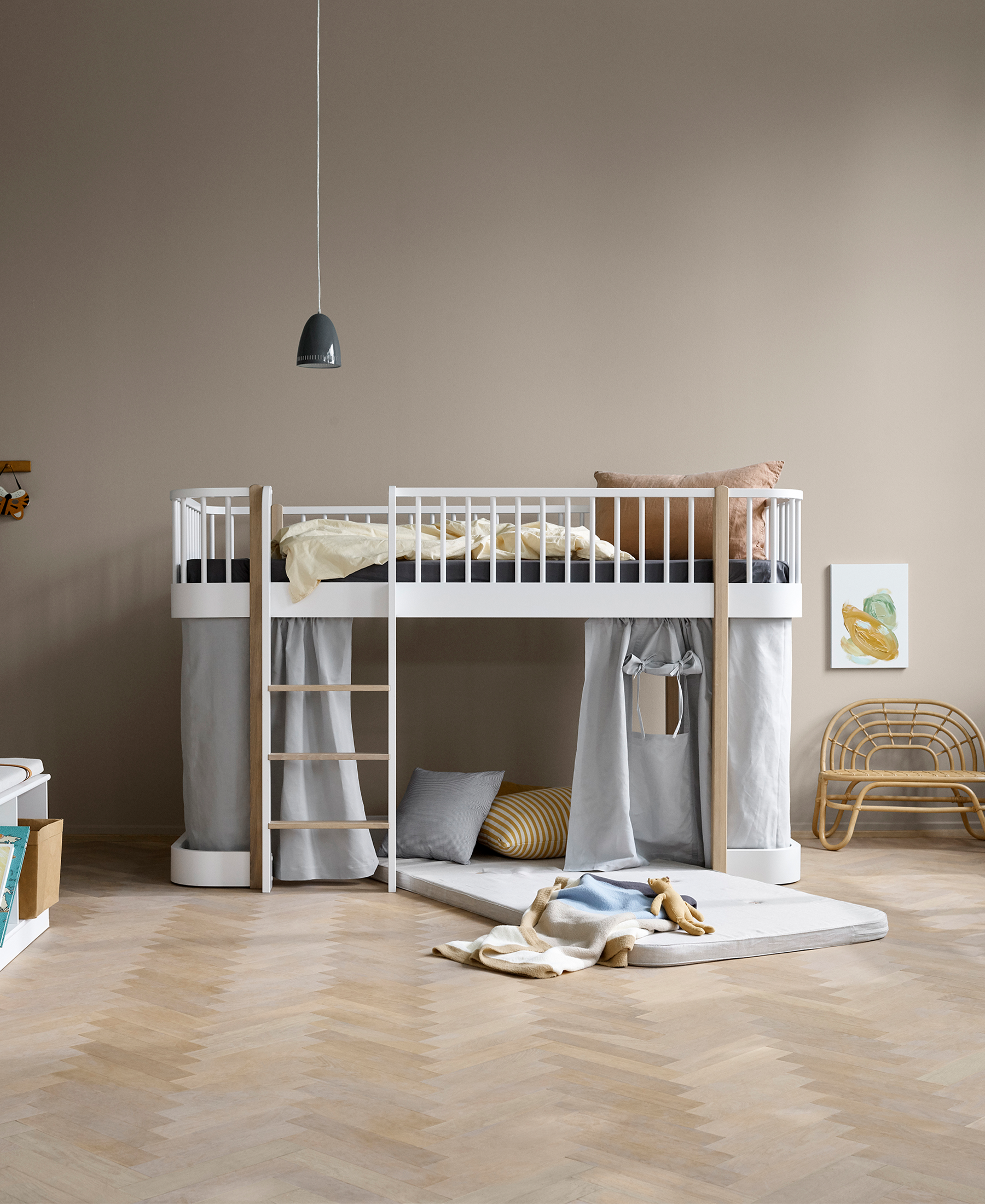 Wood Original low loft bed, white/oak